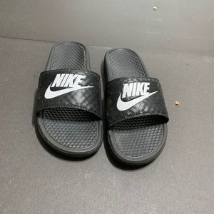 Black Nike Slides